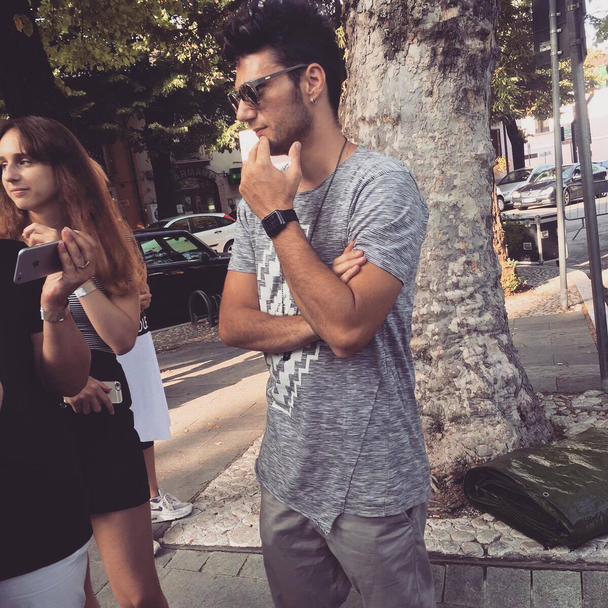 14037887_1076346505788462_1656290226_o